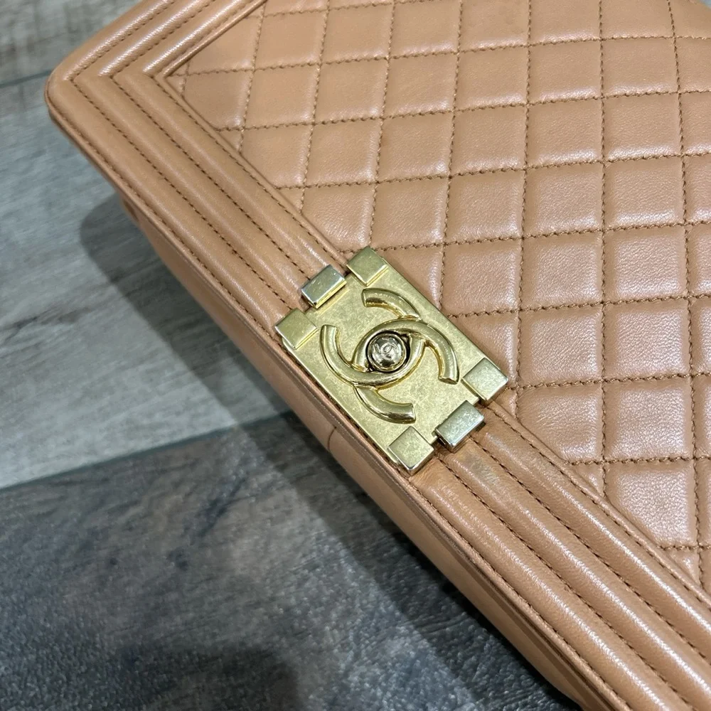 Chanel Camel Quilted Lambskin Boy Bag - Picture 4 of 15